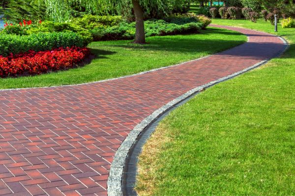 Brick Walkway Installation in Vienna