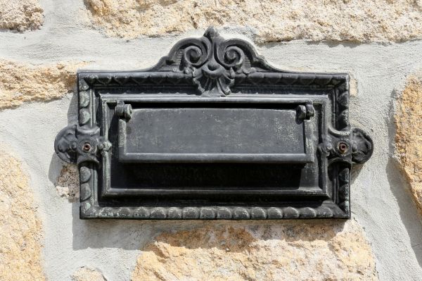 Stone Mailbox Installation in Vienna