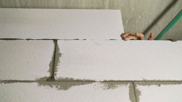 Block Wall Installation in Vienna