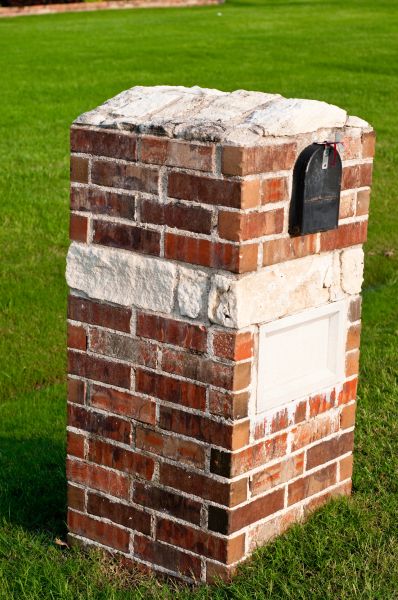 Brick Mailbox Installation in Vienna
