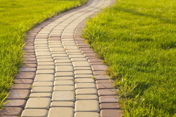 Sidewalk Brick Repair in Vienna